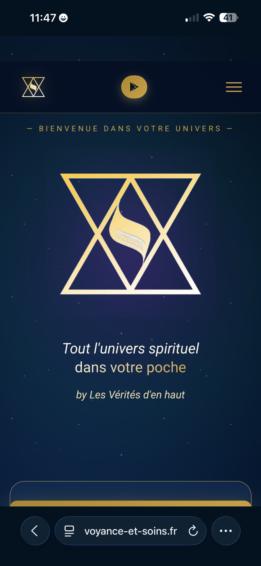 Fond bleu étoilé avec grand symbole de l’hexagramme doré et texte « Tout l’univers spirituel ».